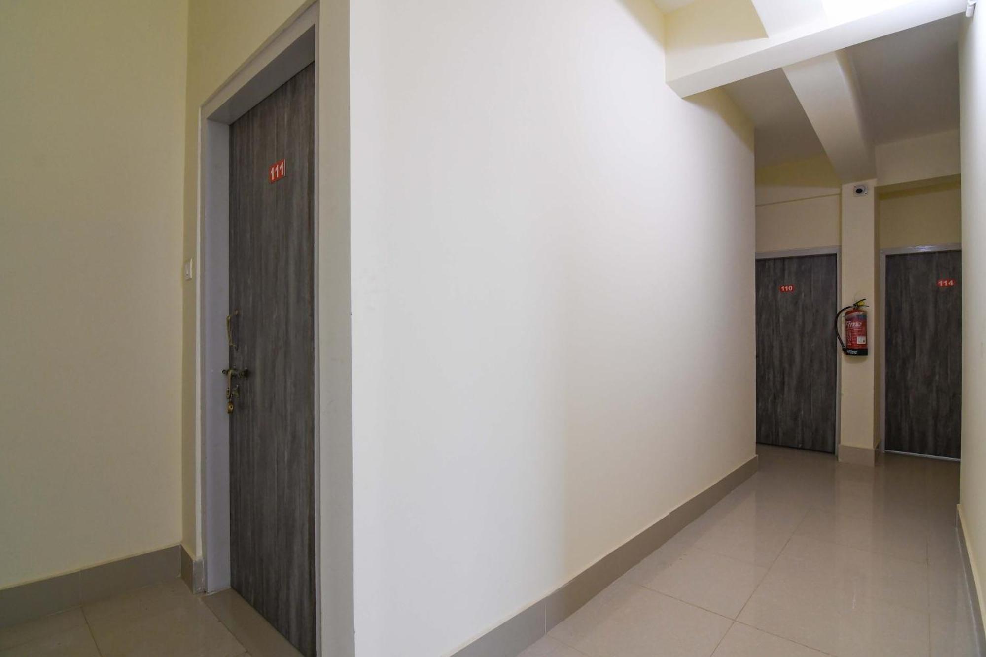 בובנשוואר Hotel O Krishna מראה חיצוני תמונה