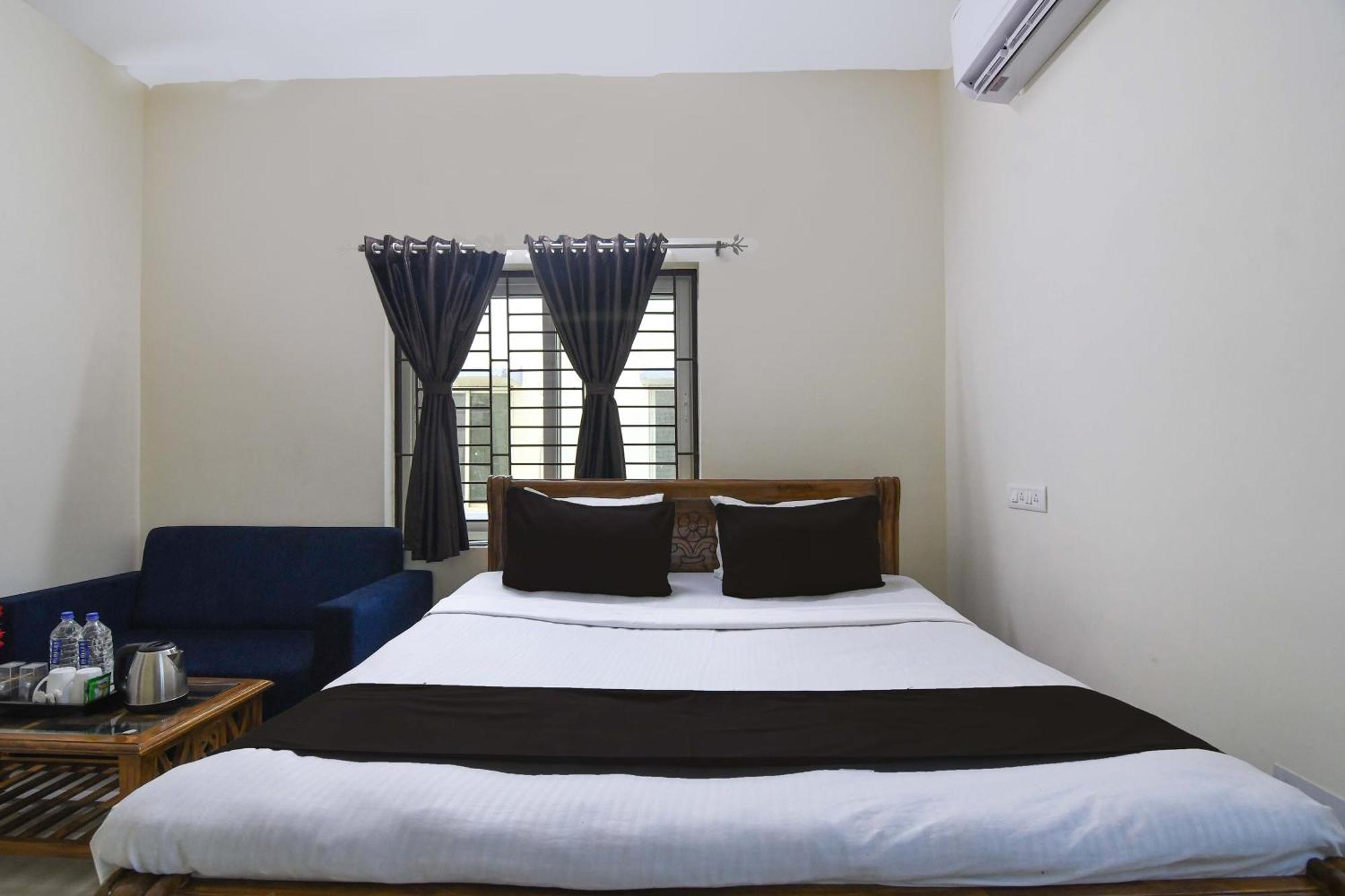 בובנשוואר Hotel O Krishna מראה חיצוני תמונה